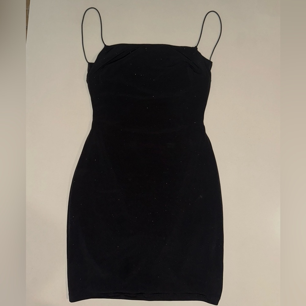 Balck dress ( shimmery )